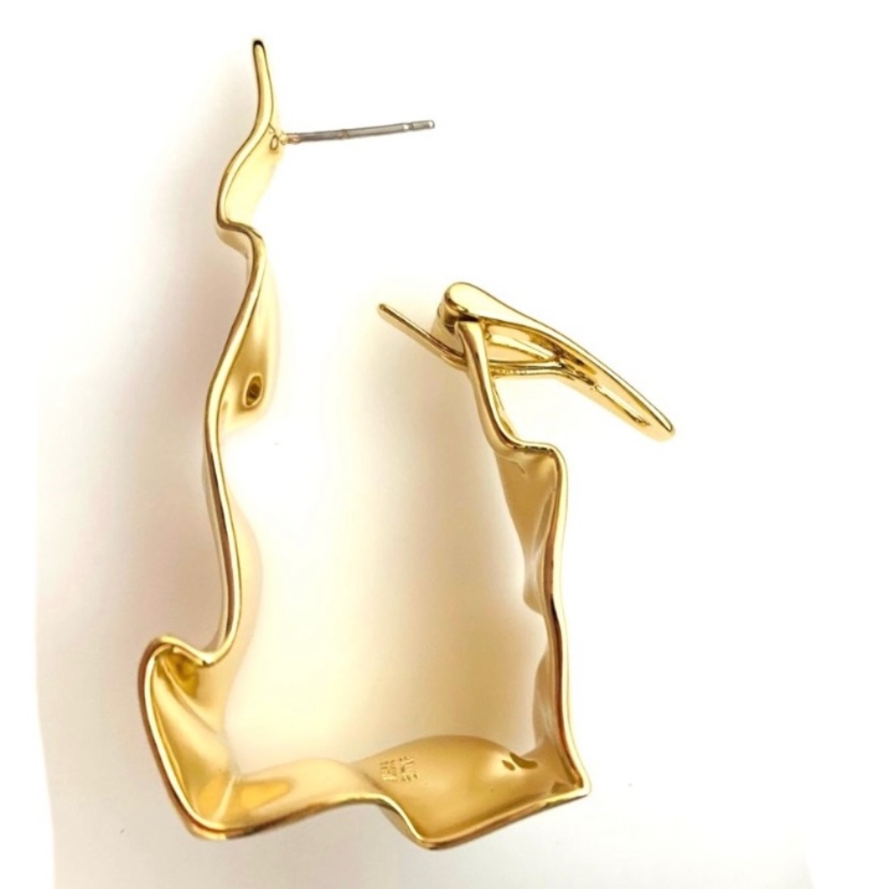 ALEXIS BITTAR • NEW RARE Gold Crumpled Metal 3D Triangle Hoop Hinged Earrings - Picture 12 of 16